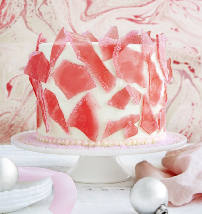 7 Delicious Cake Decorating Ideas & Hacks