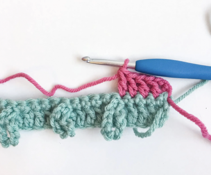 Braided Loops Crochet Stitch: A Symphony of Texture and Color