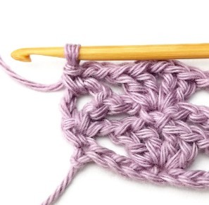 Lacy V and Double V Crochet Stitch Photo Tutorial