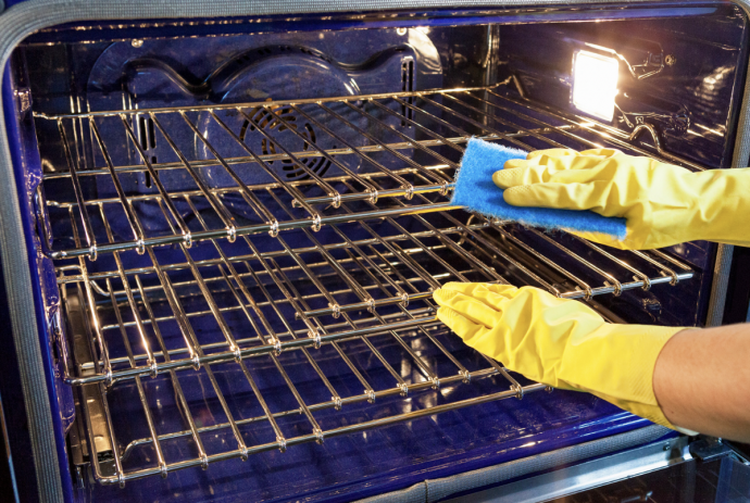 Cleaning Tips to Clean Oven Trays Cleaning Tips to Clean Oven Trays