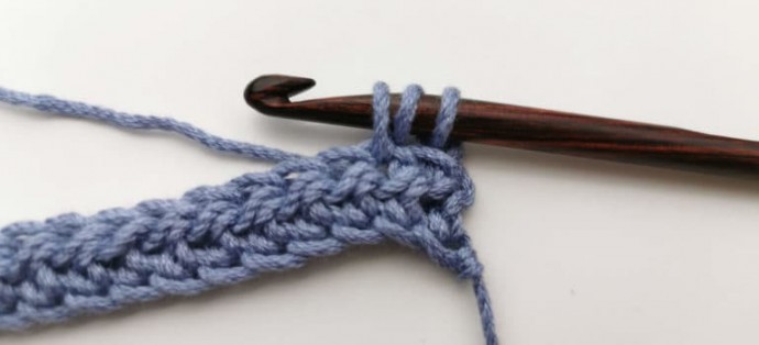 Puffs and Slip Stitches Crochet Stitch Photo Tutorial