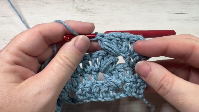 How to Crochet the Climbing Puffs Stitch Photo Tutorial