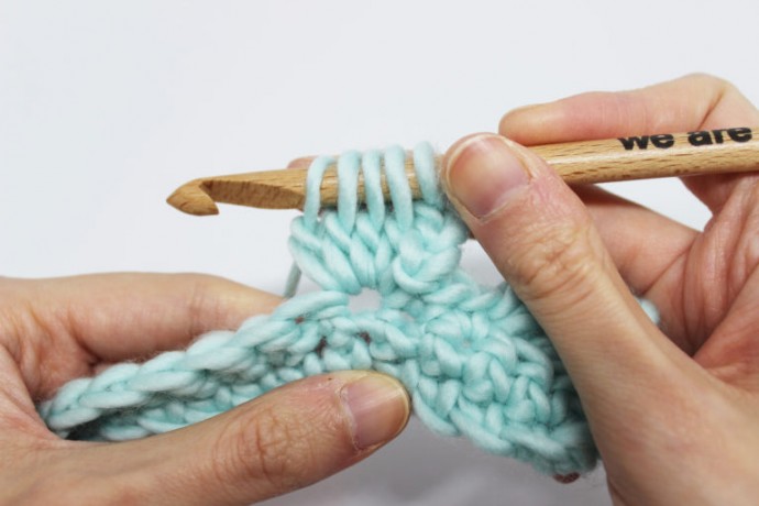 How to Crochet the Conch Stitch Photo Tutorial