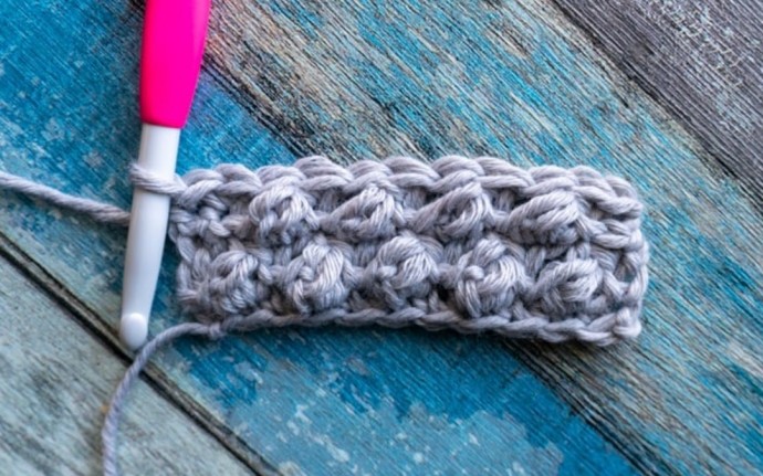 How to Crochet the Uneven Berry Crochet Stitch Photo Tutorial