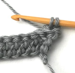 Bars and Zigzag Crochet Stitch Photo Tutorial