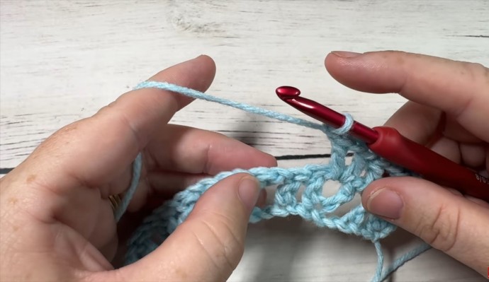 How to Crochet the Raindrop Lace Stitch Photo Tutorial