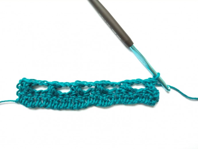 O Eyelets Crochet Stitch Photo Tutorial