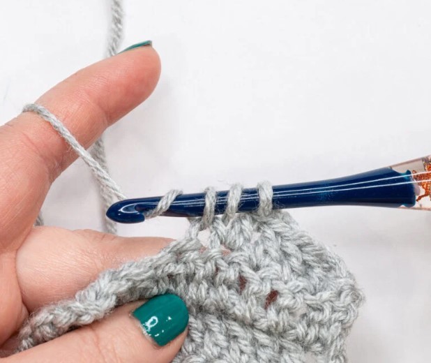 How to Seamlessly Change Yarn Colors in Crochet Tutorial