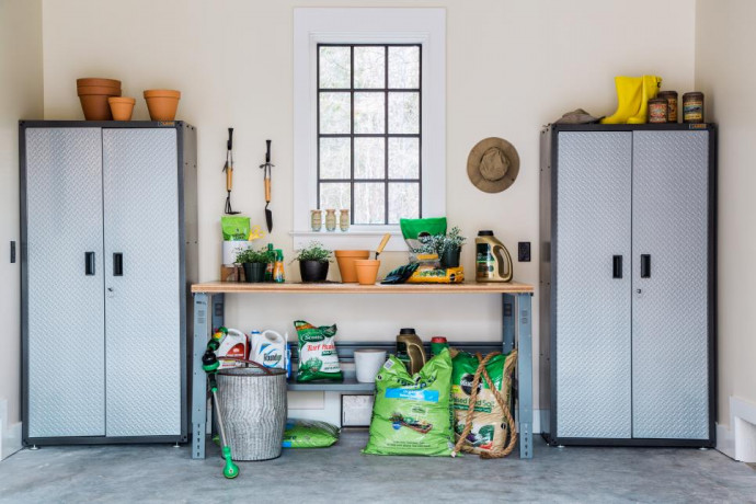 10 Garage Organization Hacks