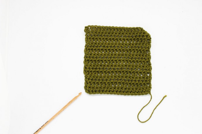 How to Pick-up Edge Stitches on Double Crochet Photo Tutorial