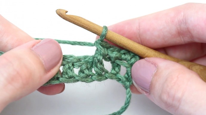 How To Crochet The Arruga Stitch Photo Tutorial