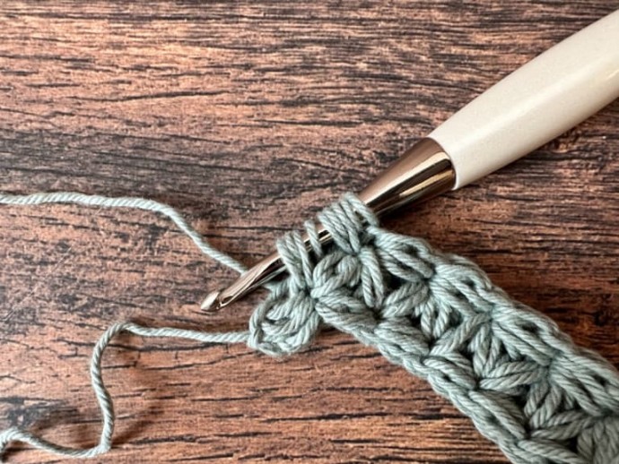 How to Crochet the Jasmine Stitch Photo Tutorial