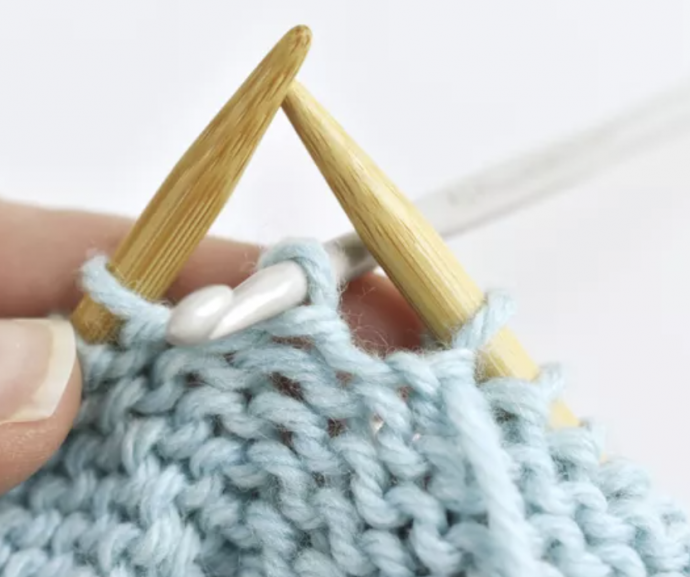 How to Pick Up a Dropped Purl Stitch Tutorial