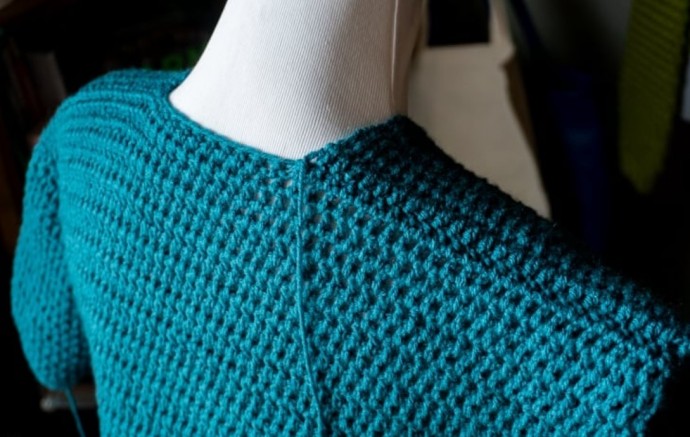 Invisible Shoulder Seam for Crochet Garments Invisible Shoulder Seam for Crochet Garments