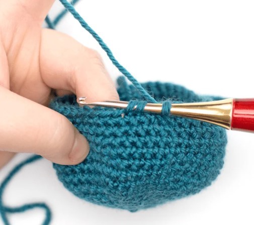 How to Do an Invisible Decrease Photo Tutorial