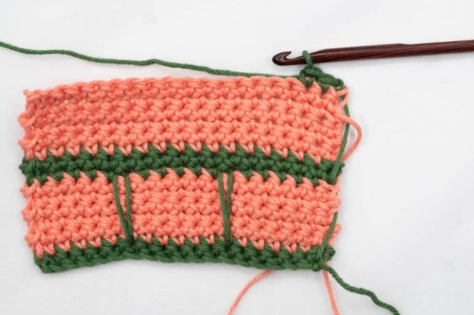 How to Crochet the Brick Stitch Photo Tutorial