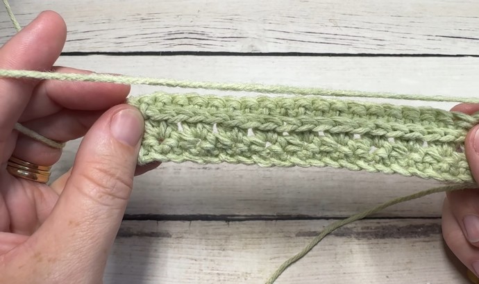 How to Crochet the Guardrail Stitch Photo Tutorial