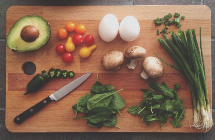 7 Kitchen Hacks & Simple Solutions 7 Kitchen Hacks & Simple Solutions