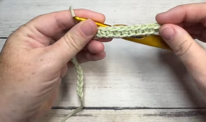 How to Crochet the Wavy Shell Stitch Photo Tutorial