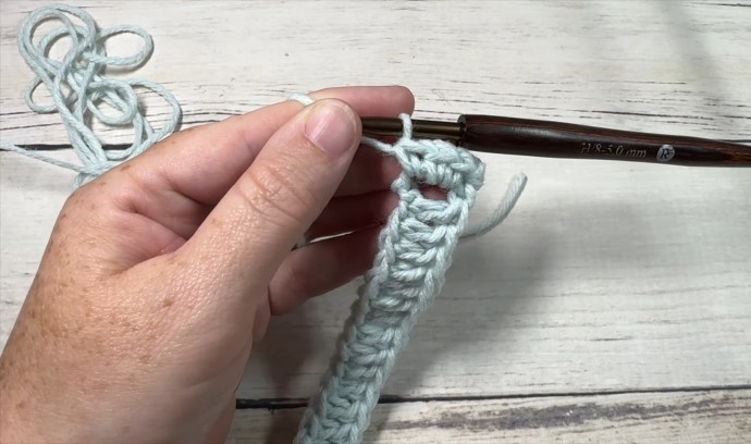 How to Crochet the Honeycomb Waffle Stitch Photo Tutorial