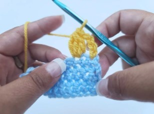 Crochet Chevron Swirls Stitch Photo Tutorial