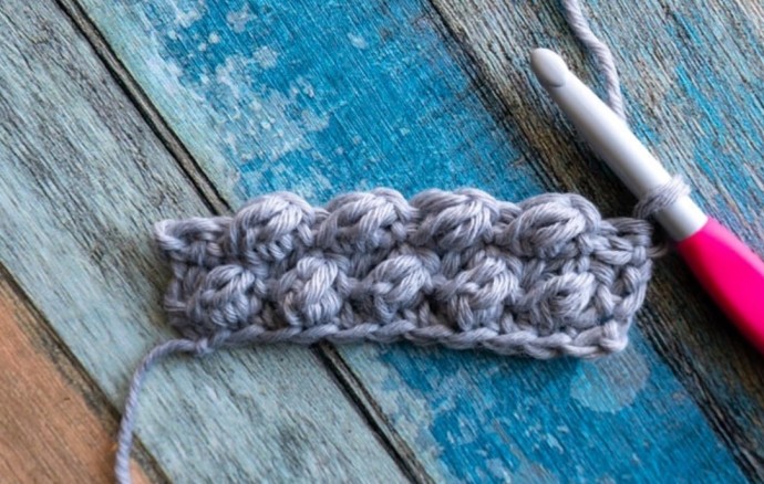 How to Crochet the Uneven Berry Crochet Stitch Photo Tutorial