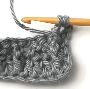 Bars and Zigzag Crochet Stitch Photo Tutorial