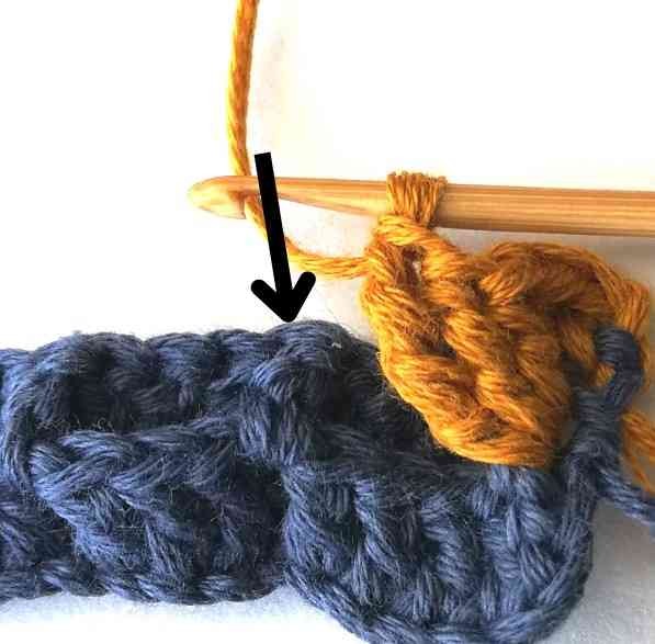 The Tipped Scales Crochet Stitch Photo Tutorial