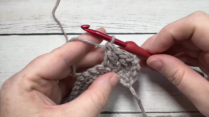 Double Crochet Column Stitch Photo Tutorial