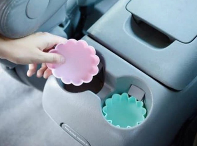 8 Easy Car Cleaning Tips & Solutions