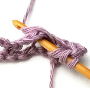 Lacy Aligned Scallop Crochet Stitch Photo Tutorial