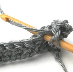 Bars and Zigzag Crochet Stitch Photo Tutorial