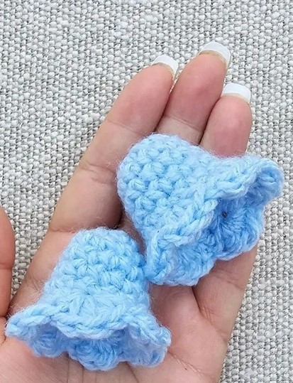 Crochet Bell Flower Bag Charm Tutorial