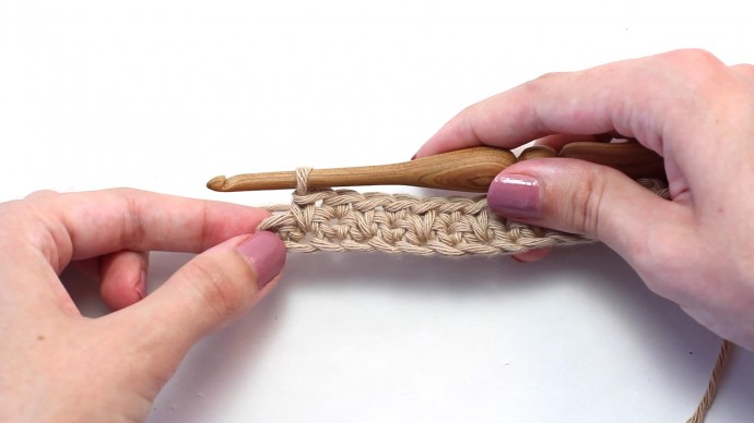 How To Crochet The Alternating Spike Stitch Photo Tutorial