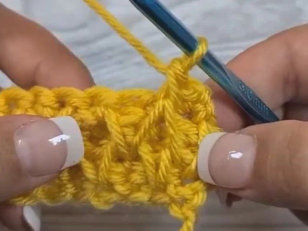 How to Crochet Honeycomb Stitch Photo Tutorial