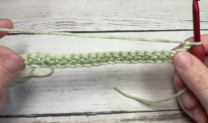 How to Crochet the Flower Bud Stitch Photo Tutorial