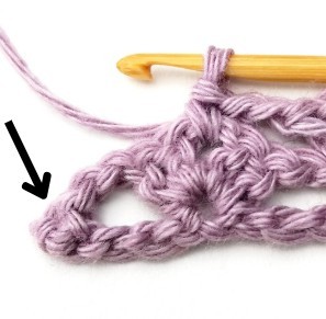 Lacy V and Double V Crochet Stitch Photo Tutorial
