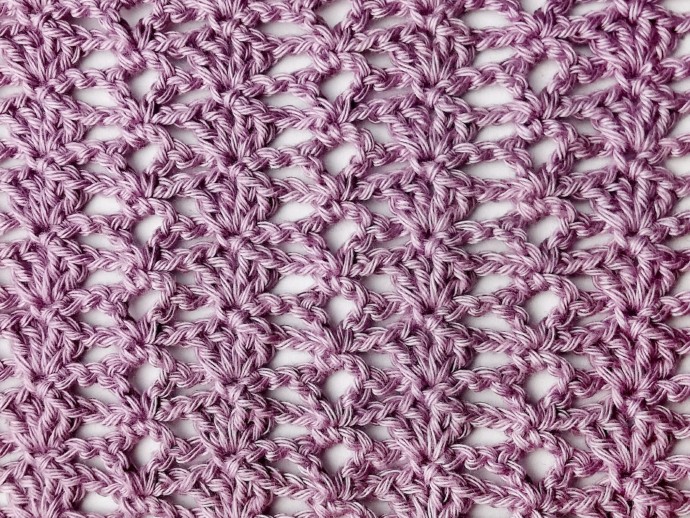 Lacy V and Double V Crochet Stitch Photo Tutorial