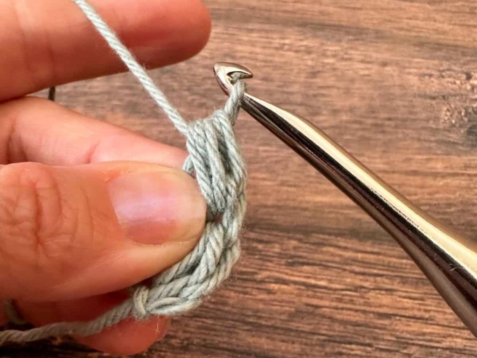 How to Crochet The Jasmine Stitch Photo Tutorial