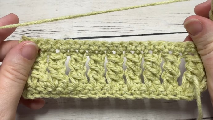 How to Crochet the Double Treble Column Stitch Photo Tutorial