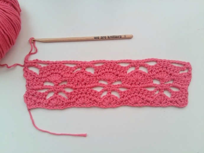 How to Make Lace Crochet Flowers Photo Tutorial