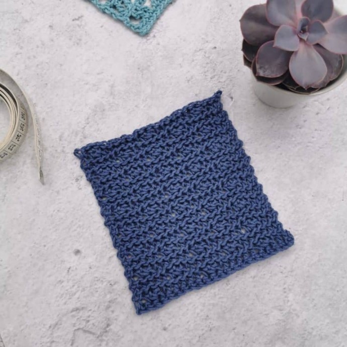 Crossed Stitches and Ripples Crochet Stitch Photo Tutorial Crossed Stitches and Ripples Crochet Stitch Photo Tutorial