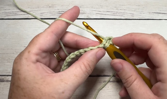 How to Crochet the Guardrail Stitch Photo Tutorial