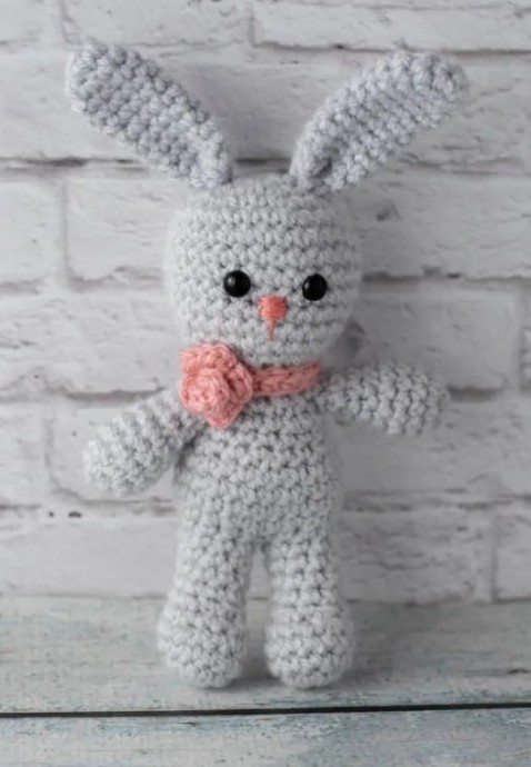 Meet Bernadette: An Adorable Crochet Bunny To Love