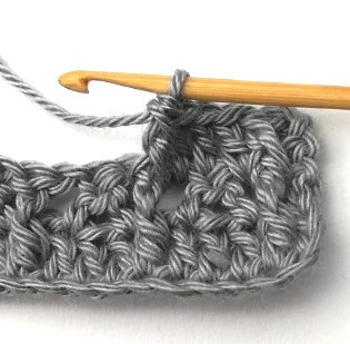 Bars and Zigzag Crochet Stitch Photo Tutorial