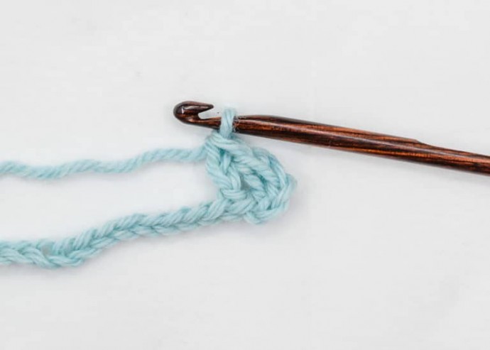 Herringbone Double Crochet Stitch Photo Tutorial