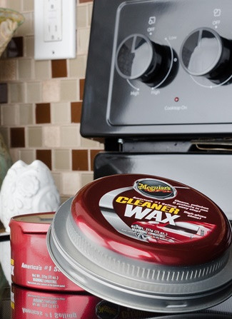 8 Cleaning Hacks That Don't Actually Work