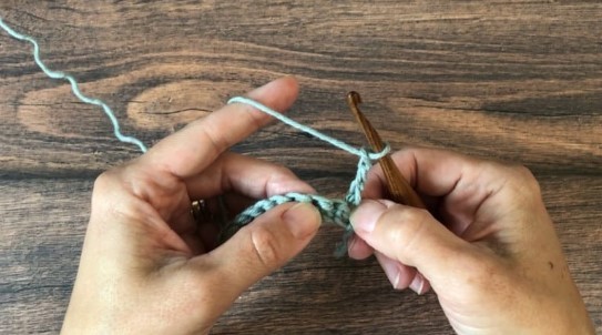 How to Crochet the Bead Stitch Photo Tutorial