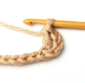 Lacy Stacked Bows Crochet Stitch Photo Tutorial