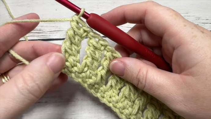 How to Crochet the Double Treble Column Stitch Photo Tutorial